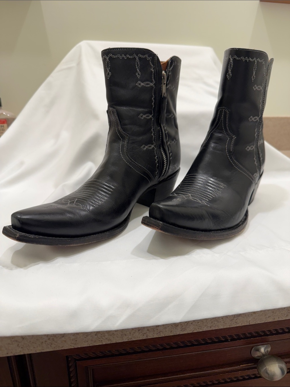 Womens Lucchese Black Leather Western Zip Ankle Booties Size 10